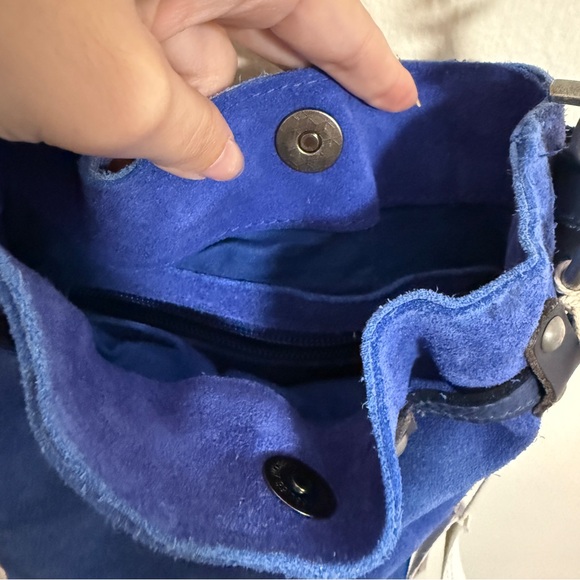 NWT Free People Blue Suede Bucket Bag - Picture 5 of 10
